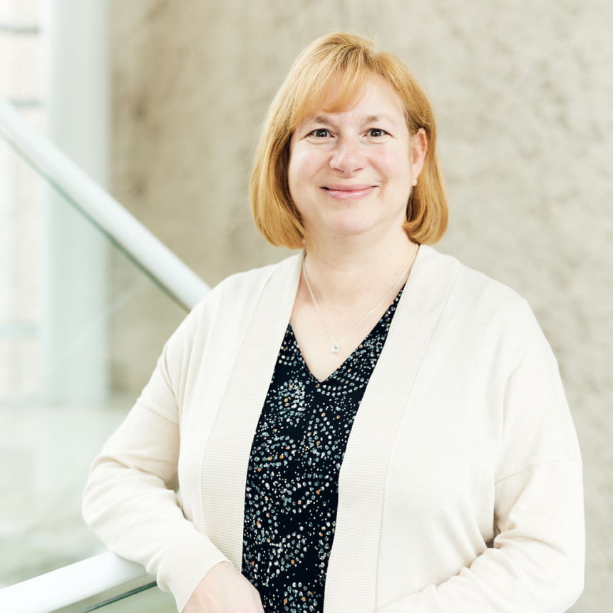 Mag.a Claudia Kösters